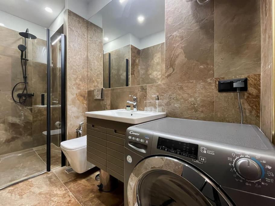 Lucky Central Home #22 Vipgreece Афины Экстерьер фото